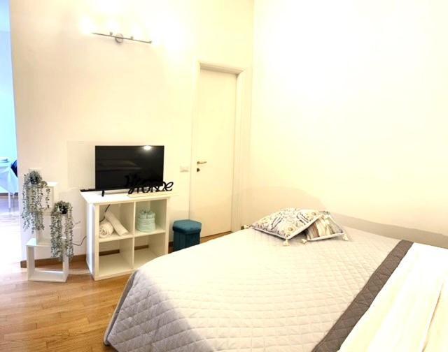 Ap12 Grazioso Appartamento In Centro มิลาน ภายนอก รูปภาพ